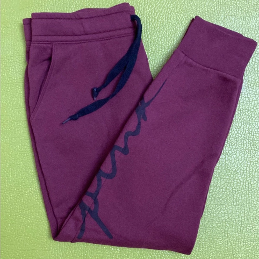 Victoria’s Secret PINK Everyday Lounge Jogger